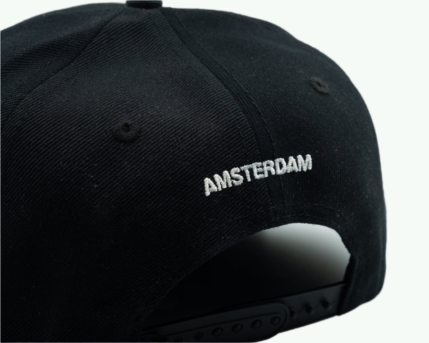 Logo Snapback